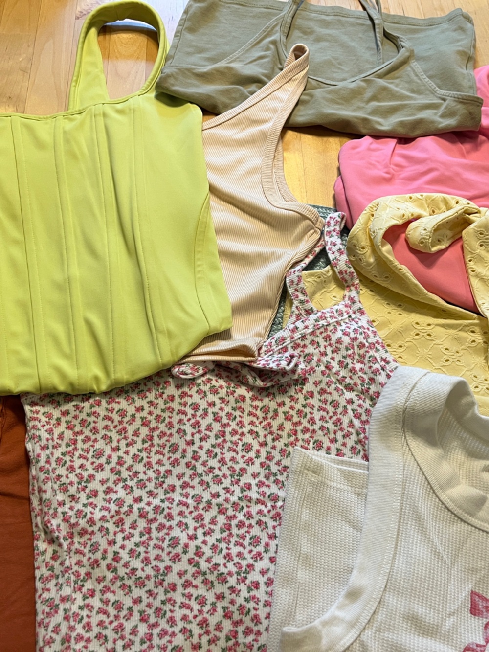 8 piece Jrs Tank Tops- Small